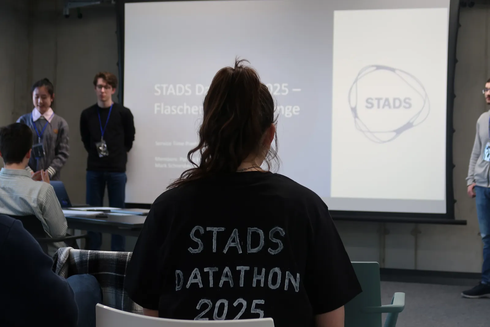 STADS members working together at the STADS Datathon